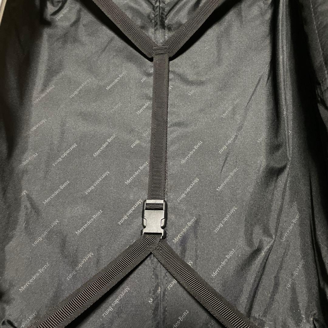 Mercedes-Benz シルバー キャリーケース　65L