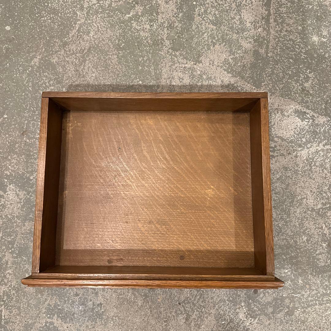 年末年始saleヴィンテージ　木製サイドテーブル　引き出し／扉収納付き　2