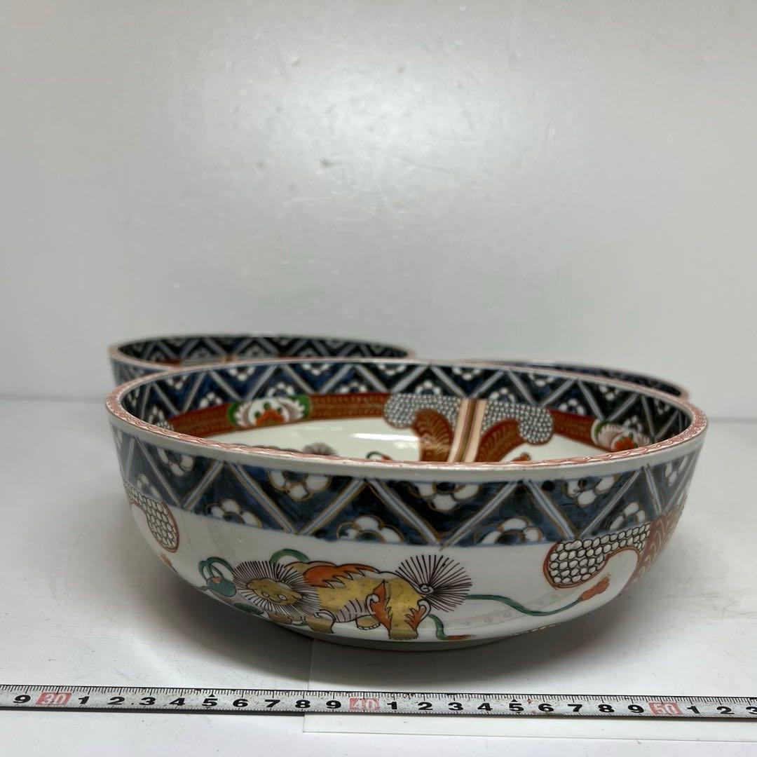 古伊万里　上手赤絵獅子図　三ツ鉢　タカサ　東さ8-0119①