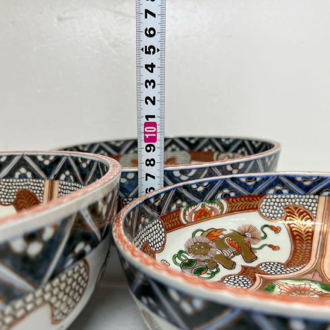 古伊万里　上手赤絵獅子図　三ツ鉢　タカサ　東さ8-0119①