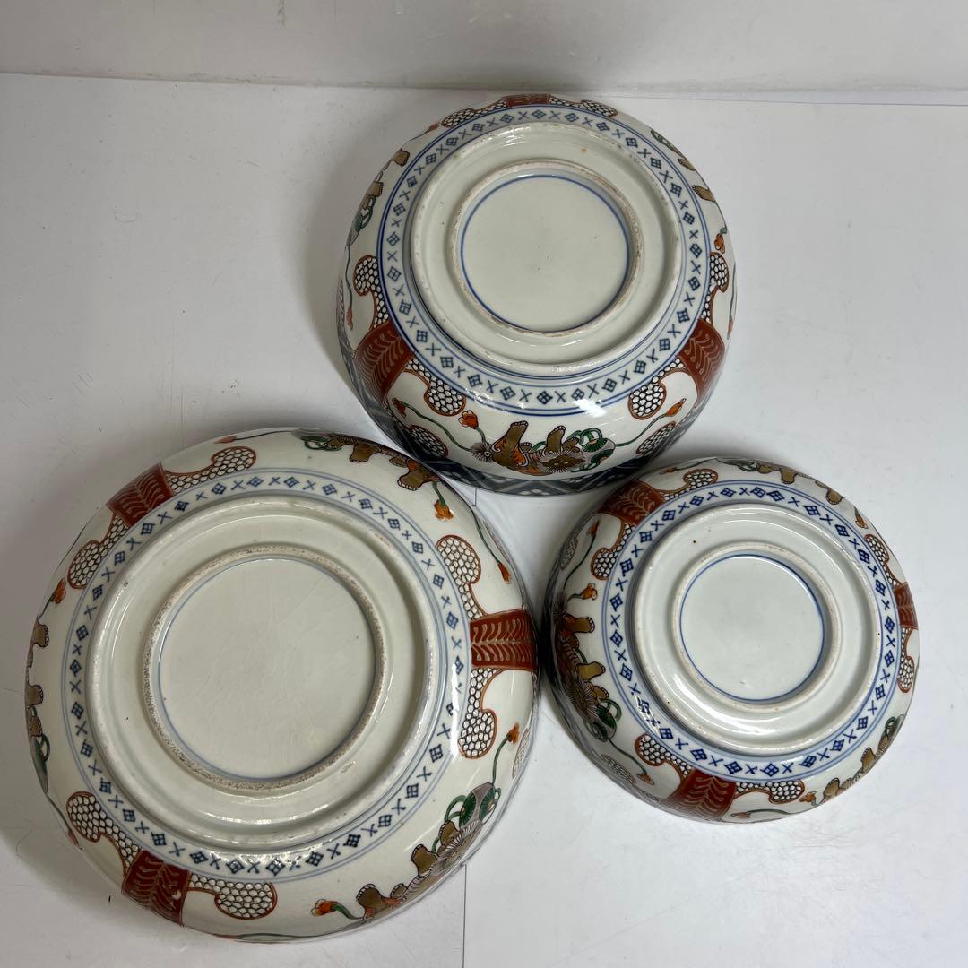 古伊万里　上手赤絵獅子図　三ツ鉢　タカサ　東さ8-0119①