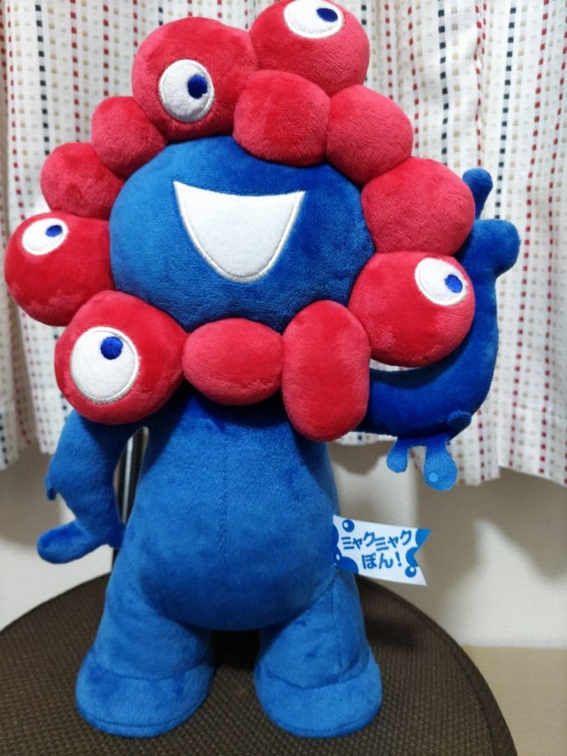 ミャクミャクぽん　ぬいぐるみ
