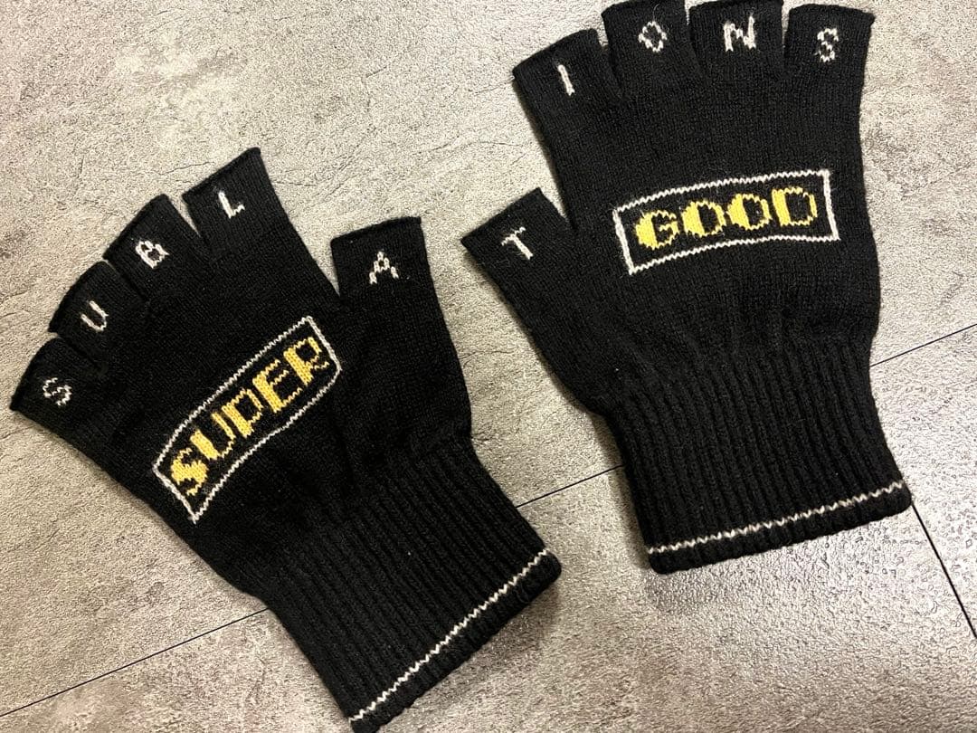 小物 SUBLATIONS REVERSIBLE FINGERLESS GLOVES