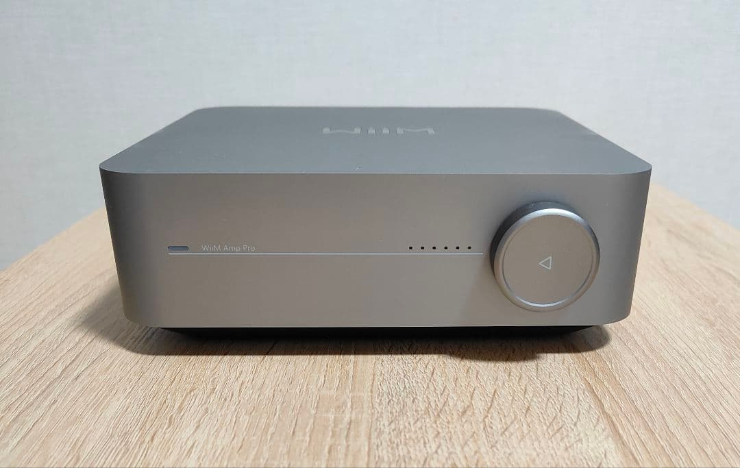 WiiM Amp Pro ダークグレー