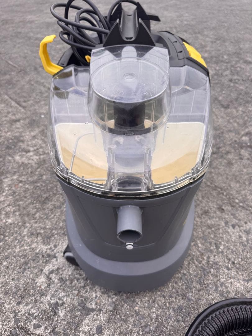 Kärcher ケルヒャー　バキューム　カーペットシートリンサー　本体