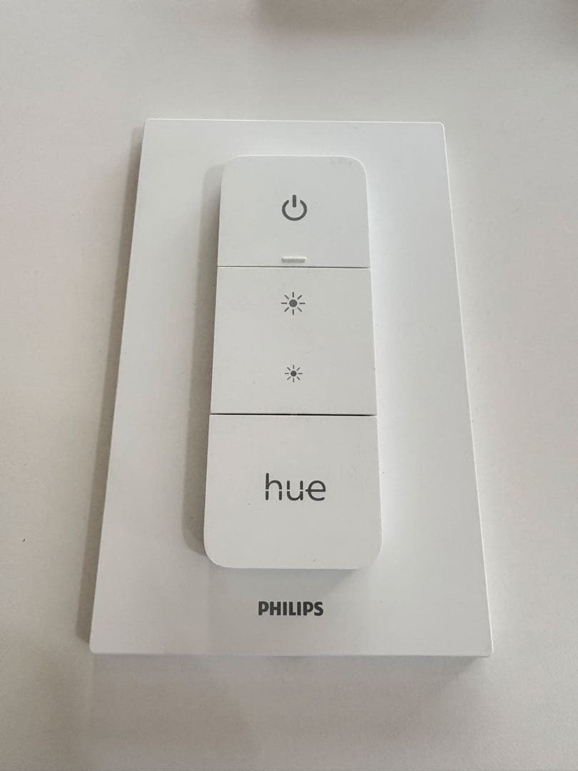 Philips Hue 電球×3（75w,ホワイトグラデーション）ハブ+スイッチ
