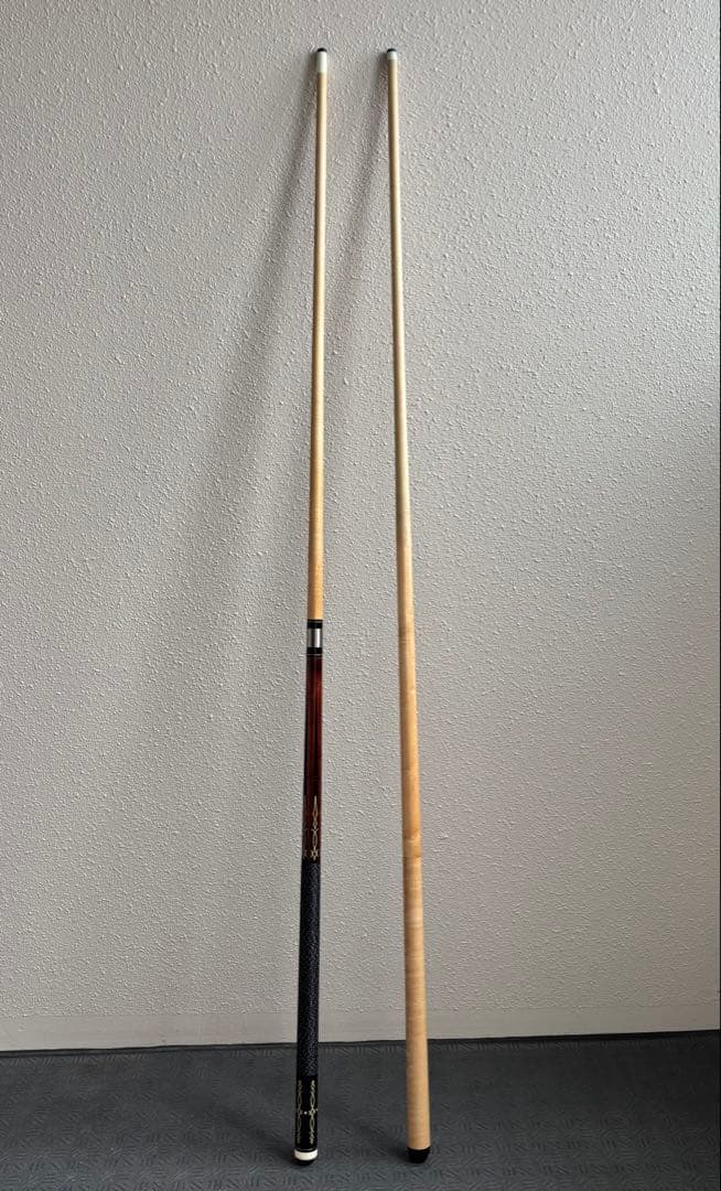 ビリヤードキュー 2本 ケース付き