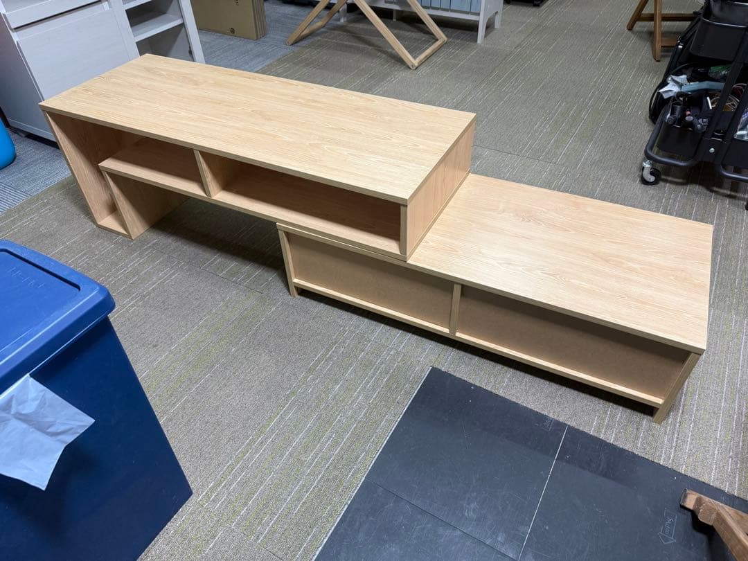 【美品】【洗浄消毒作業済】伸縮式テレビボード　テレビ台　TVボード