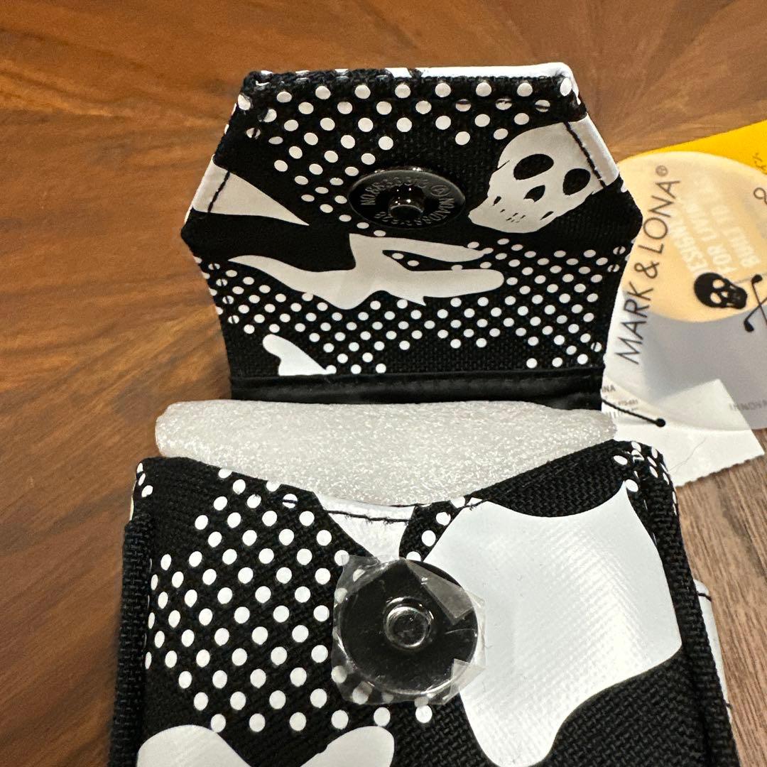 MARK & LONA マークアンドロナ　ゴルフ用距離計ケース　総柄