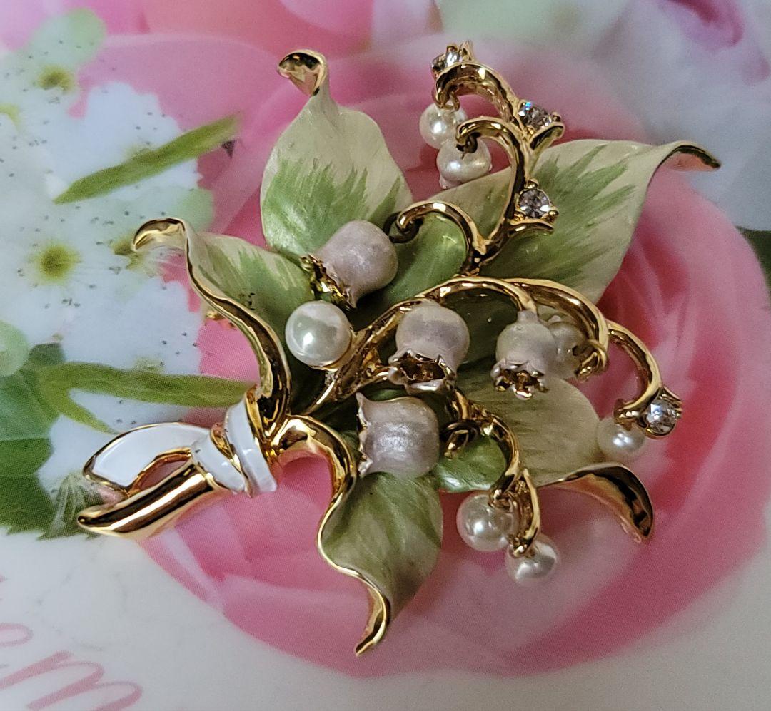 ヴァンドームブティック　ブローチ　スズラン　すずらん　鈴蘭