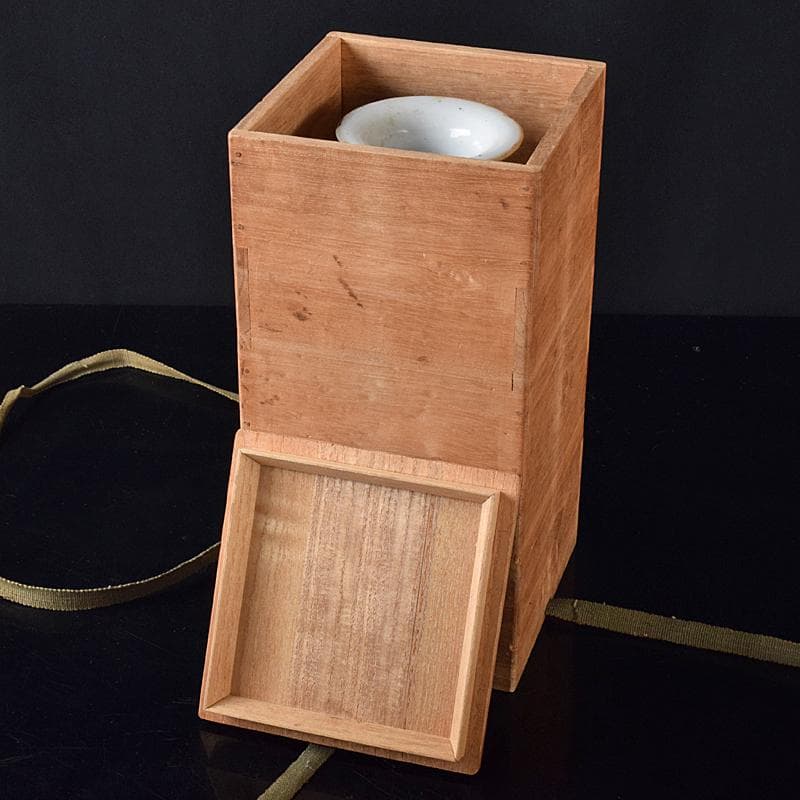 中国　南京　粉彩　花文瓶　時代箱付　M　R8180