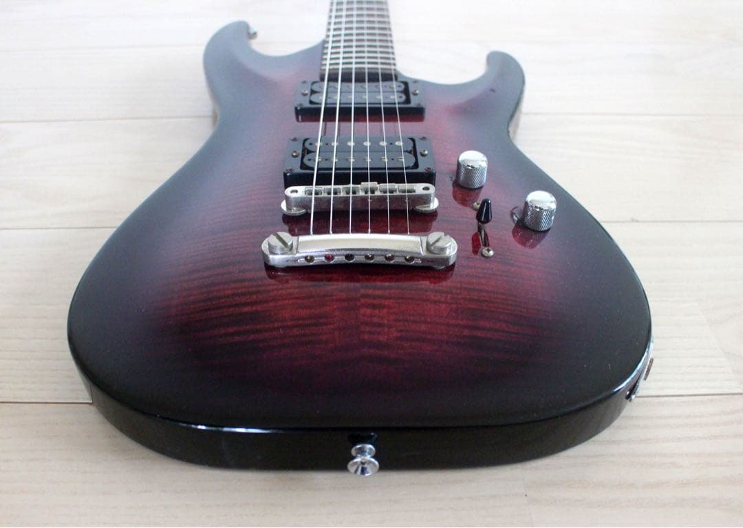 Edwards Horizon Custom Classic フレイムメイプル