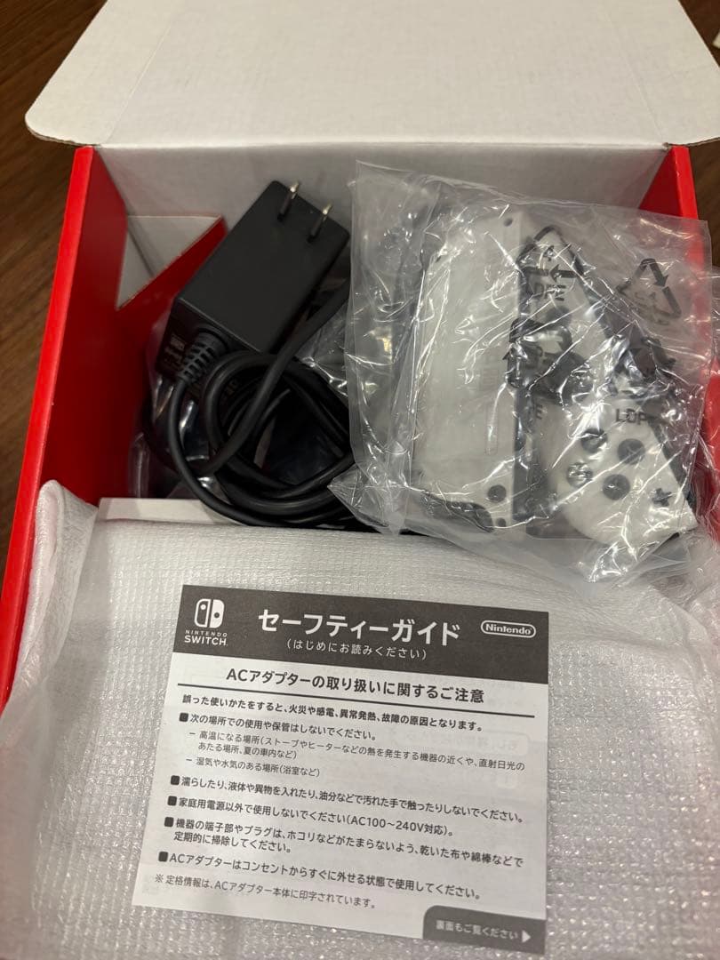 【美品】Nintendo Switch 有機ELモデル 本体