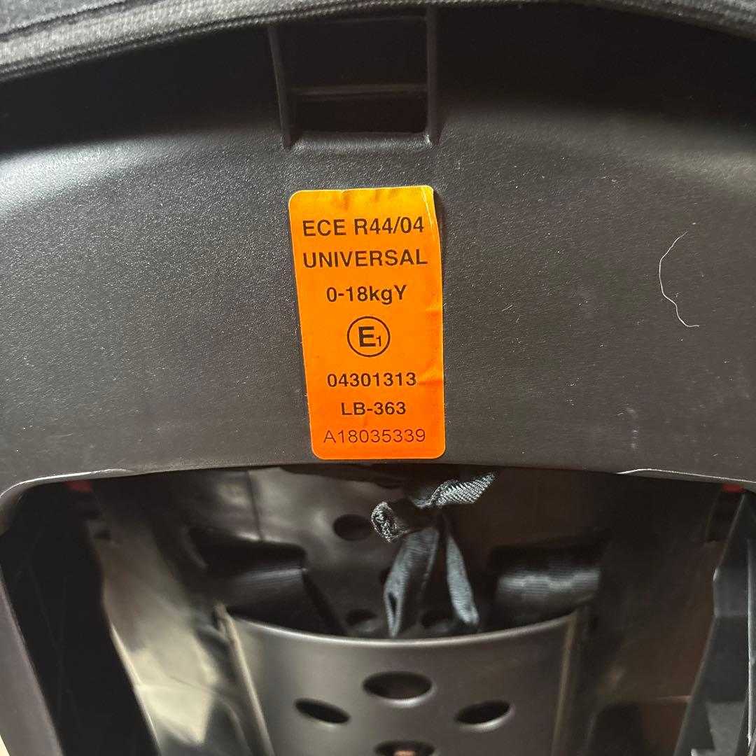 【美品】マムズキャリー　レジェ　ブラックレッド　説明書付き　新生児対応