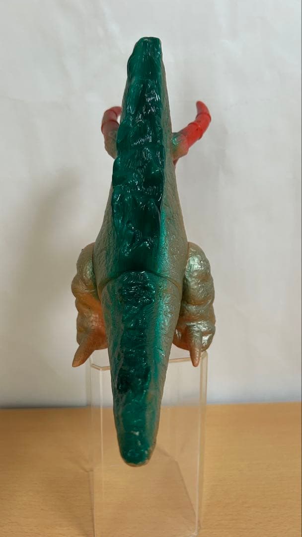 オクスター　帰ってきたウルトラマン　ソフビ