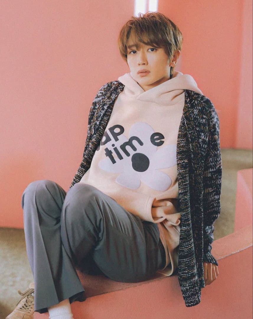 ナップタイム　naptime. Nissy 西島隆弘　パーカー　ベージュ