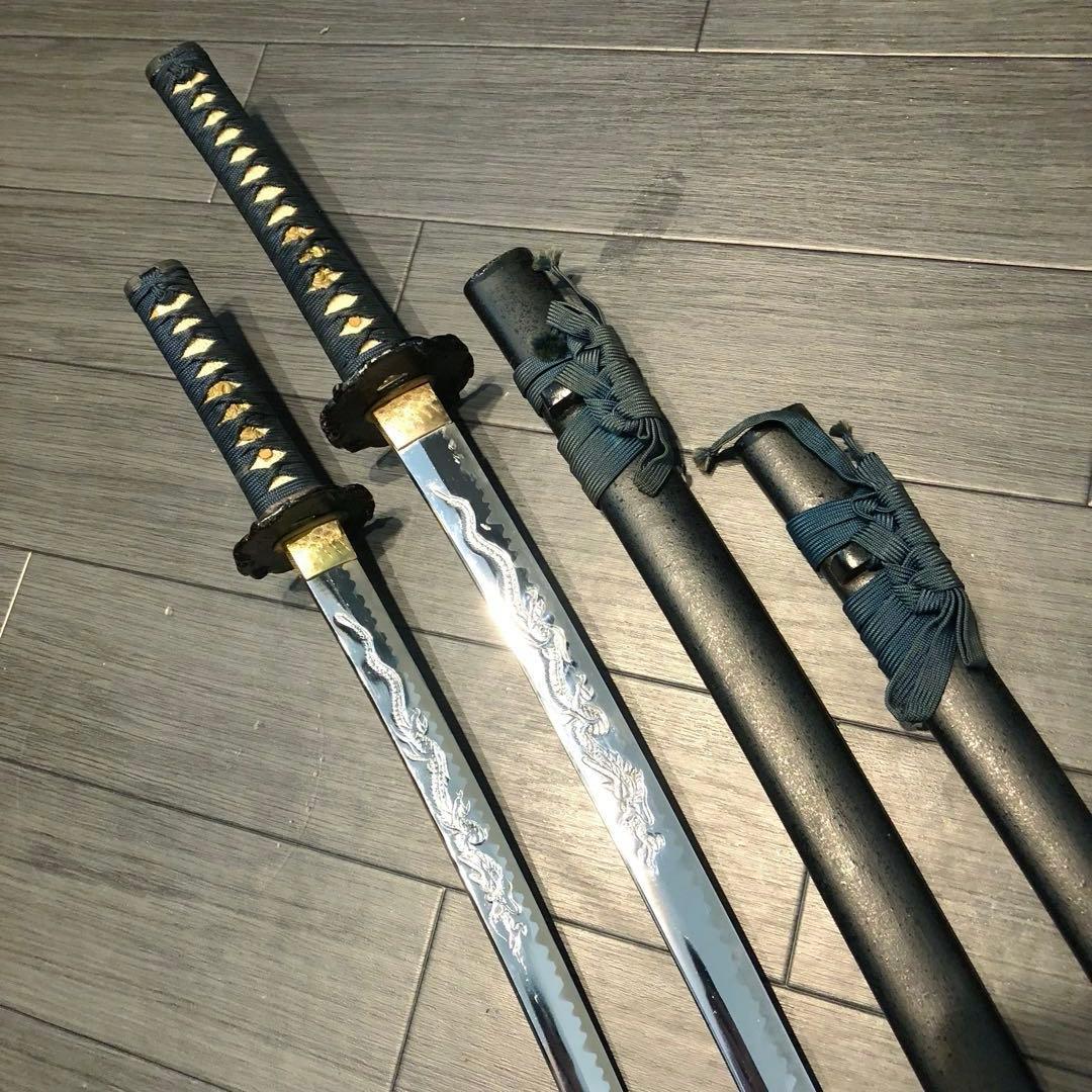 本格模造刀　龍梵字刻印　居合刀　 美術刀剣　太刀　脇差　大小セット　緑拵え