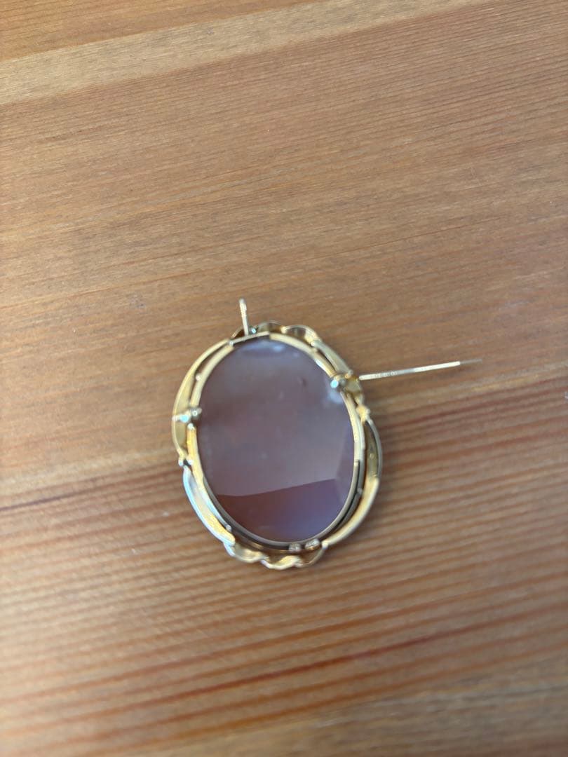 カメオブローチ ペンダントヘッド　女性の横顔デザイン　K18