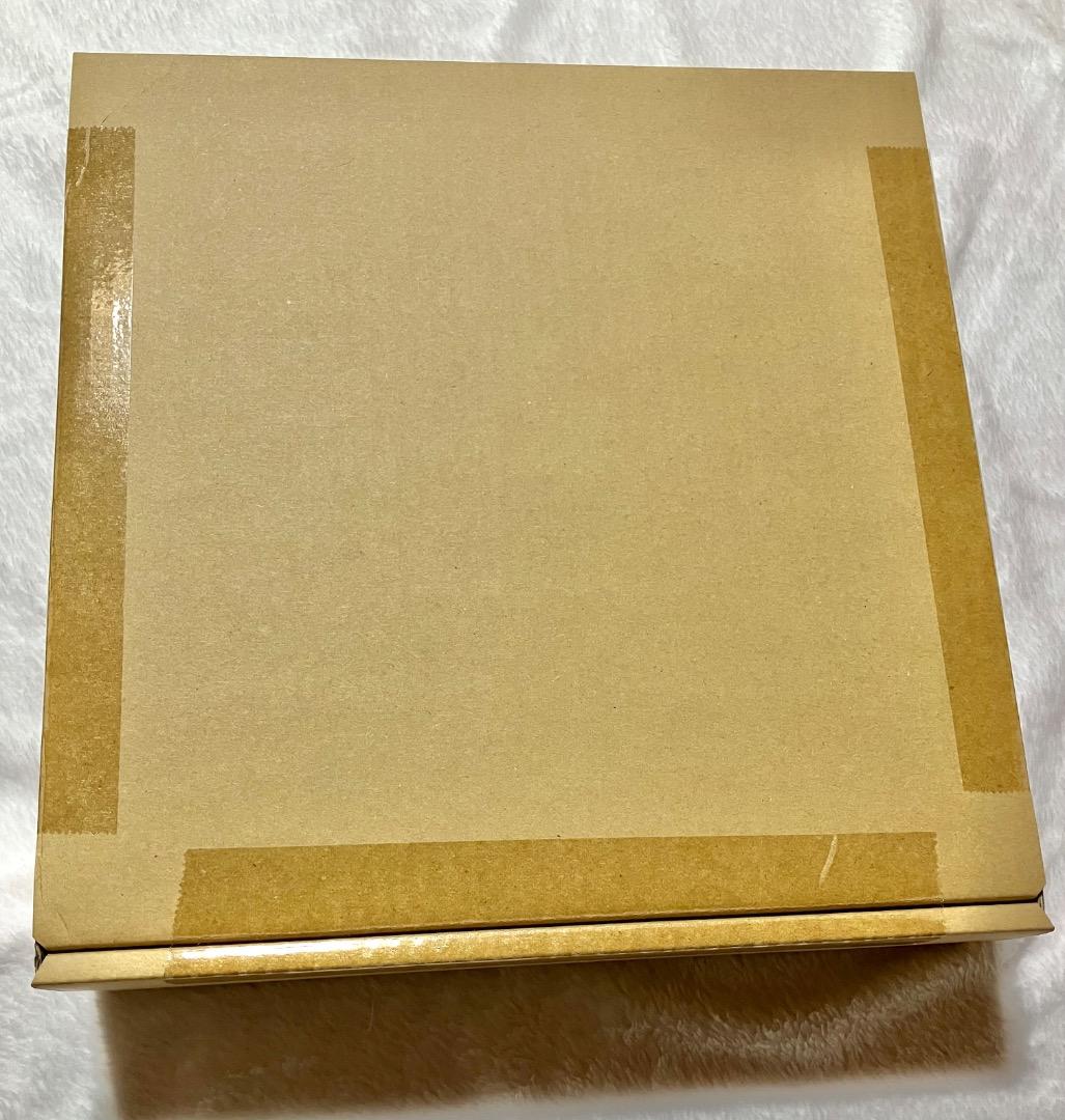 進撃の巨人　リヴァイ　Anique バースデー　アクリルキーホルダー　豪華仕様