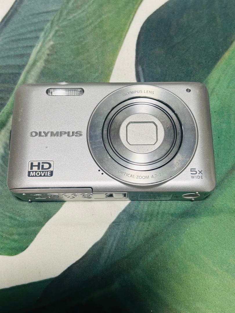 OLYMPUS VG-120 コンパクトデジタルカメラ