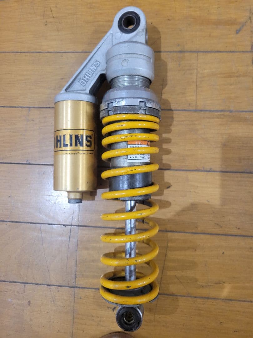 最終値下げ　オーリンズ　リヤサスペンション イエロー　OHLINS　　1本
