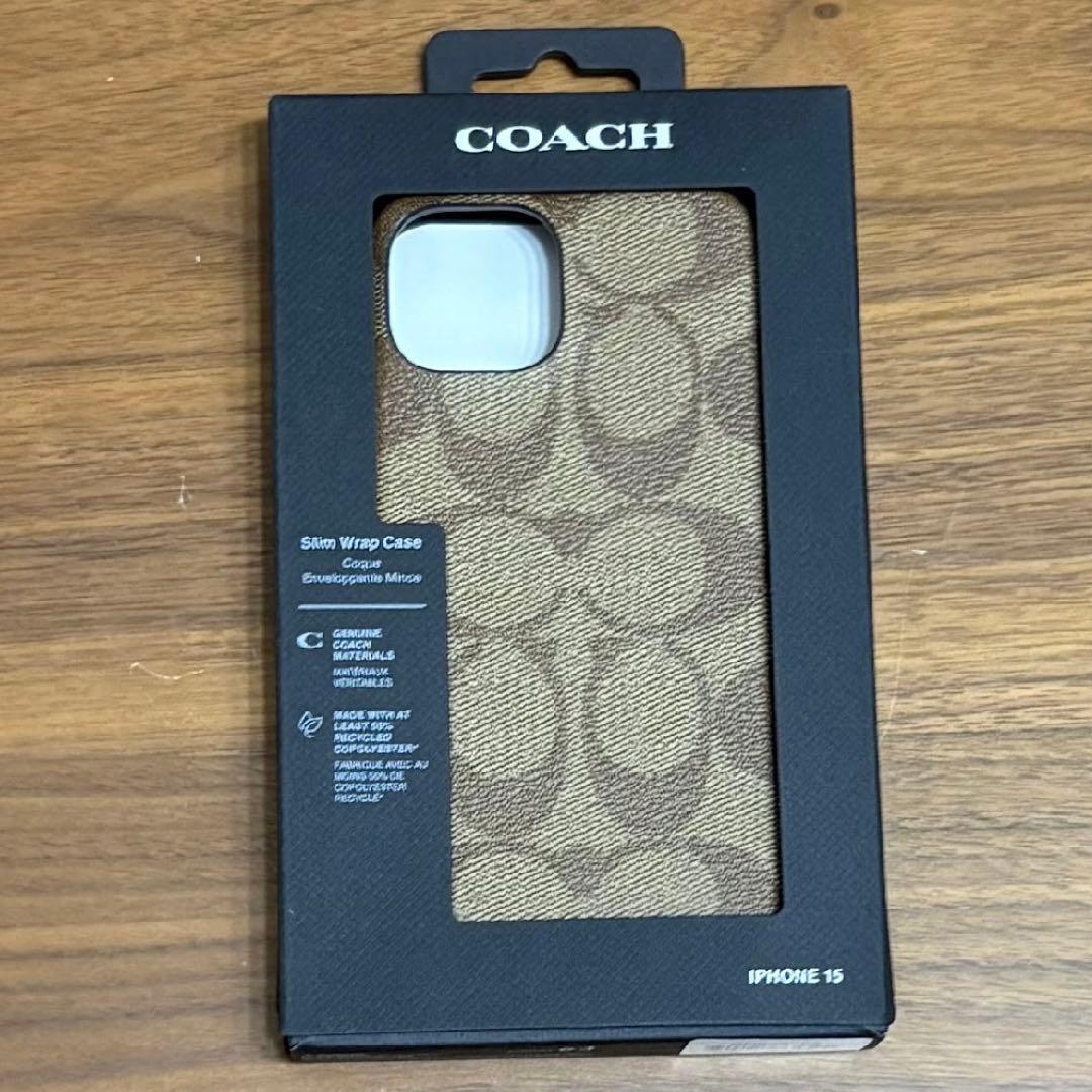 COACH コーチ　iPhone15 カバー　ケース　シグネチャー　ベージュ