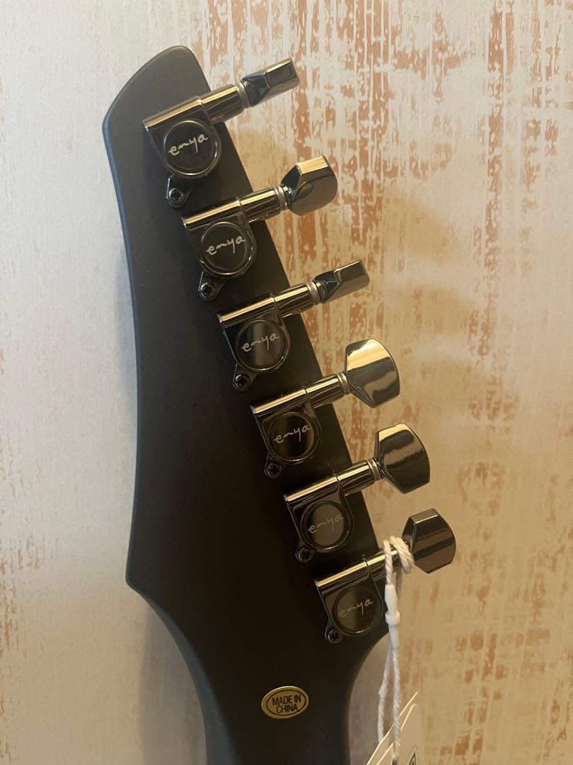 Enya inspire guitar アンプ内蔵エレキギター