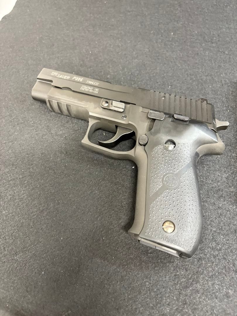 KSC SIG P226RヘヴィーウエイトHOGUE社製グリップ付き　未使用品