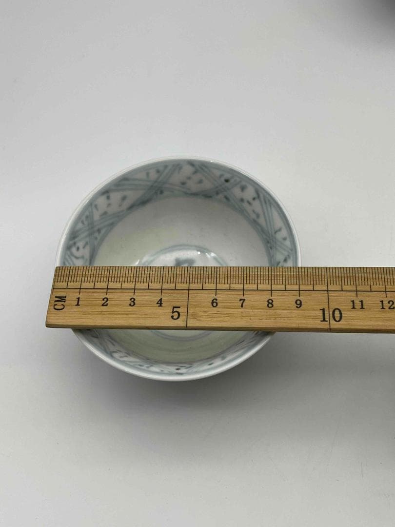 明天啓時代【天啓年製】在銘染付「貴」字紋唐子高士囲碁山水文碗一対(C-52)