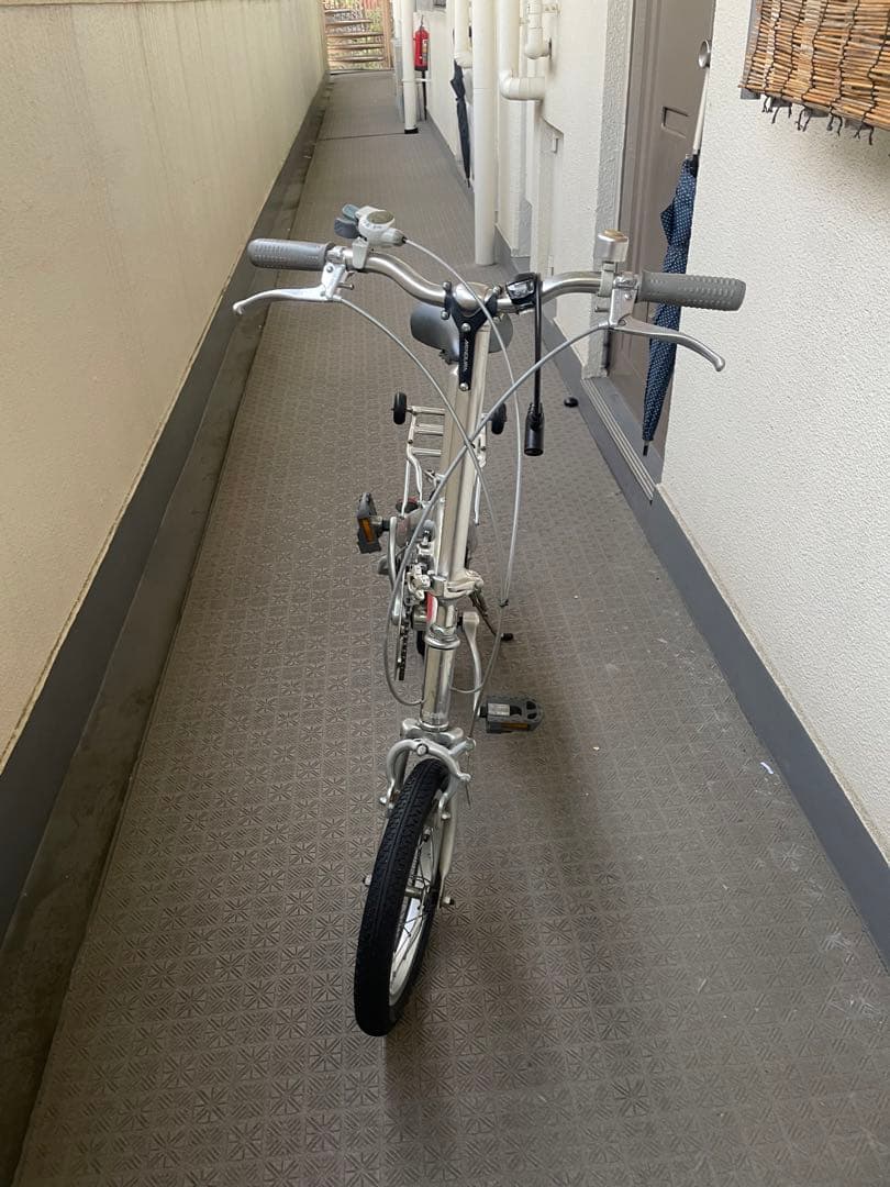 折りたたみ自転車 シルバー コンパクト　Coleman