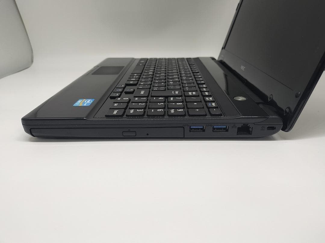 【NEC】爆速 Corei7/新品SSD256GB 13.3ノートパソコン C7