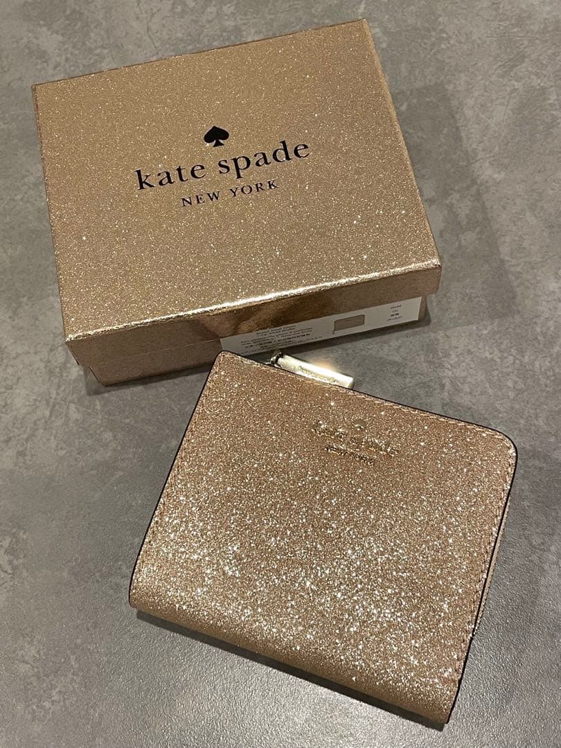 【新品・箱付き】kate spade スモールグリッターウォレット 二つ折り財布