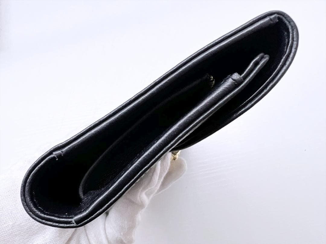 美品　ルイヴィトン　マヒナ　ポルフォイユ　アメリア　三つ折り長財布　M95549