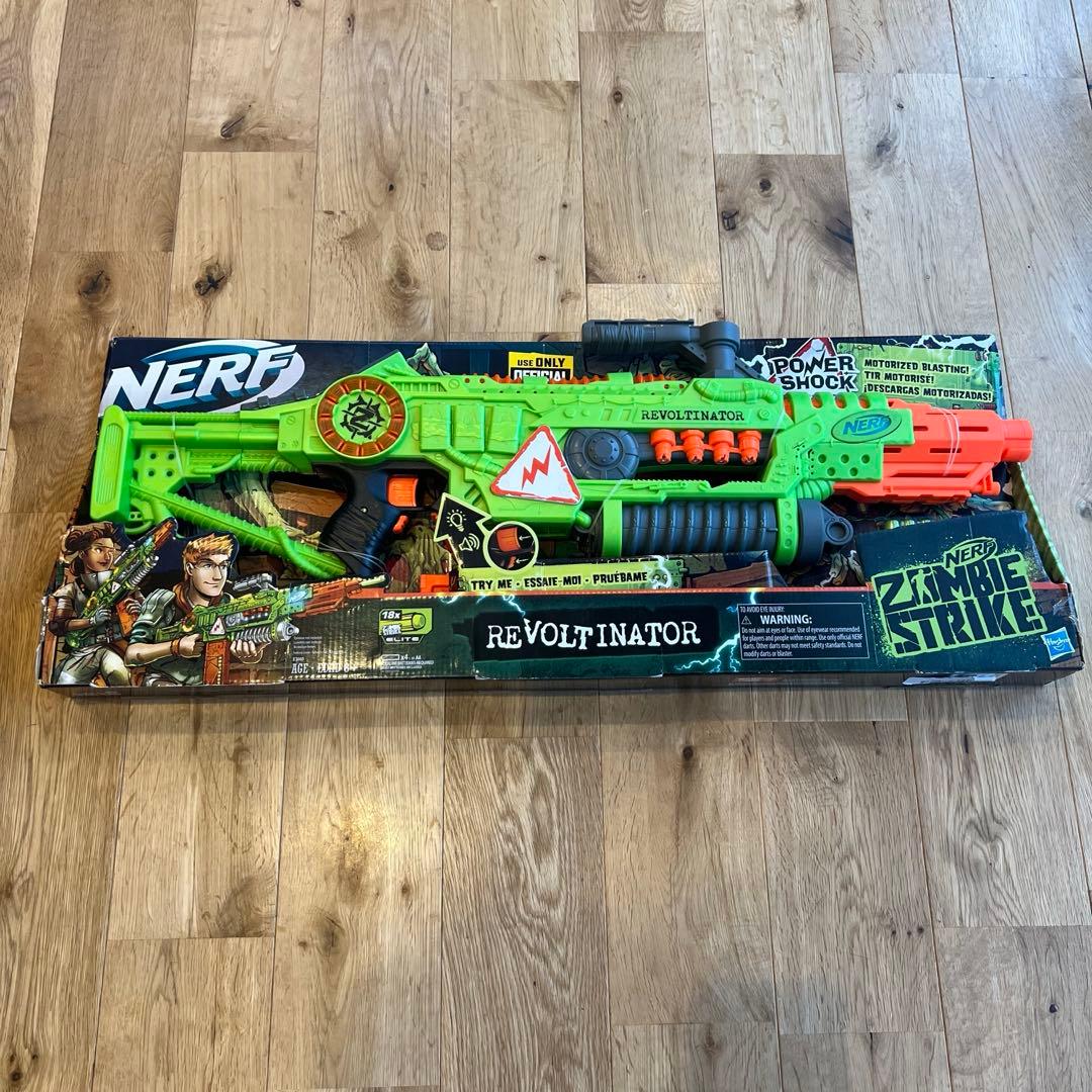 ナーフ リボルティネーター　ゾンビストライク
