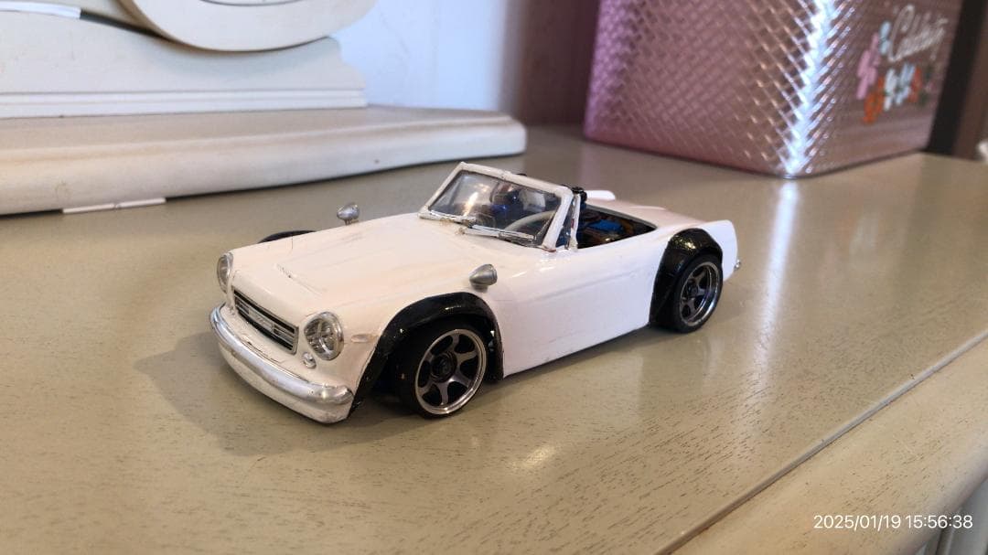 ミニッツ　世界に1台　プラボディ　フェアレディ　アルミタイヤライトマフラーLED