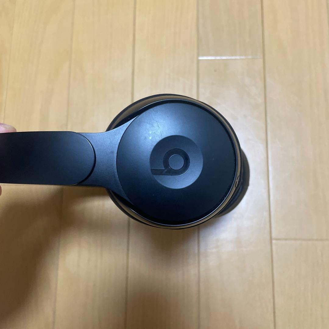 ヘッドホン Beats solo pro