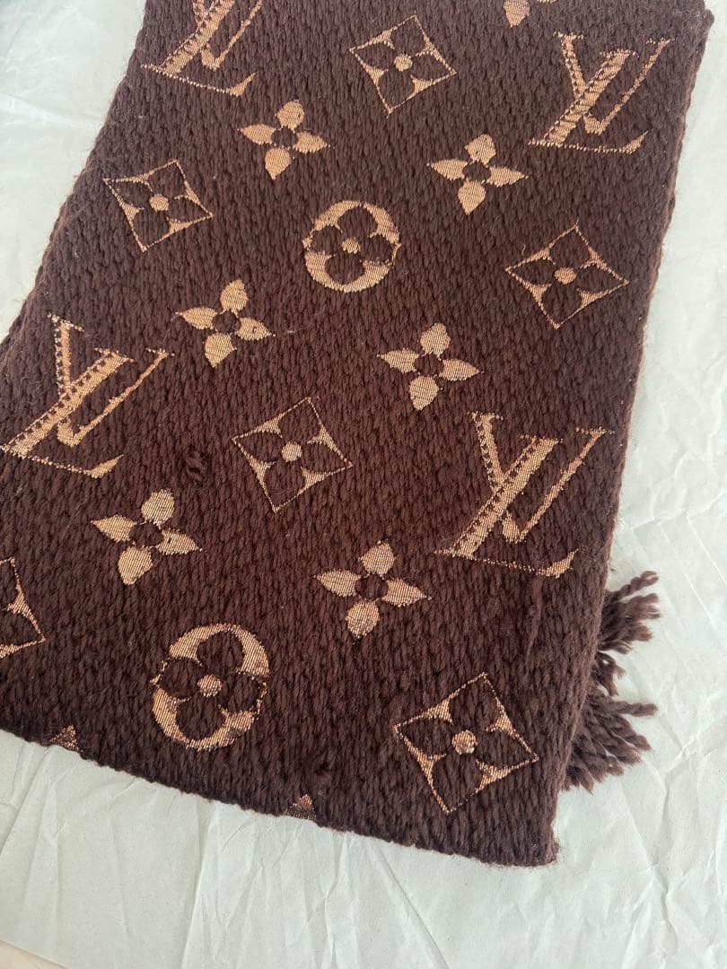 LOUIS VUITTON エシャルプ・ロゴマニアシャイン　マフラー