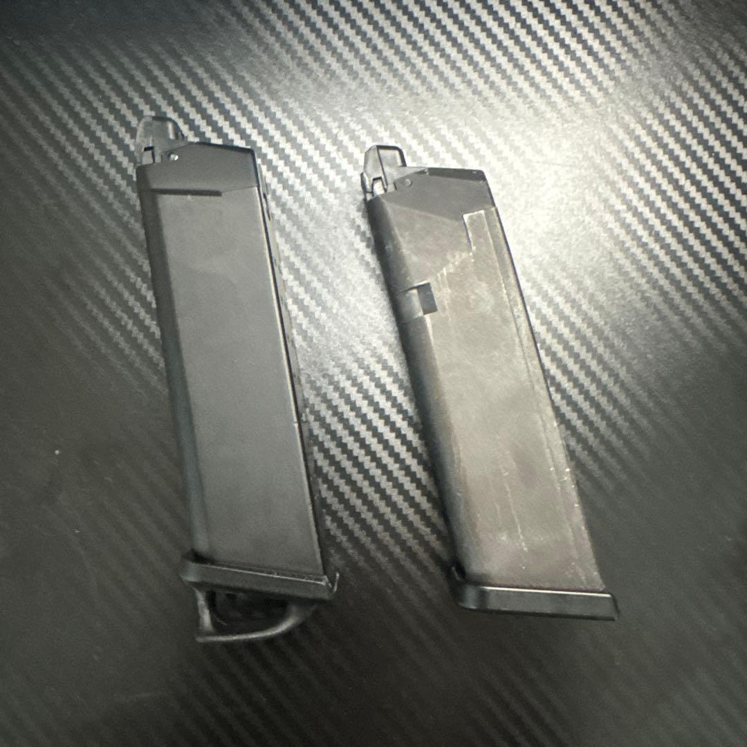 Glock 18C ガスガン 9x19 2マガジン付き　東京マルイ
