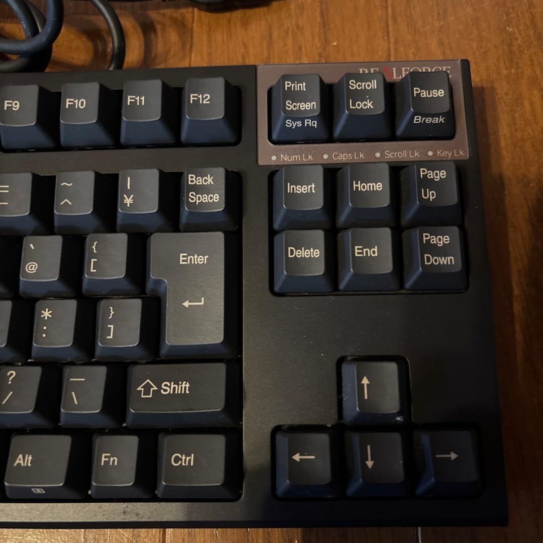 【美品】REALFORCE R2 TLS JP4 東プレ 静電容量無接点 日本製