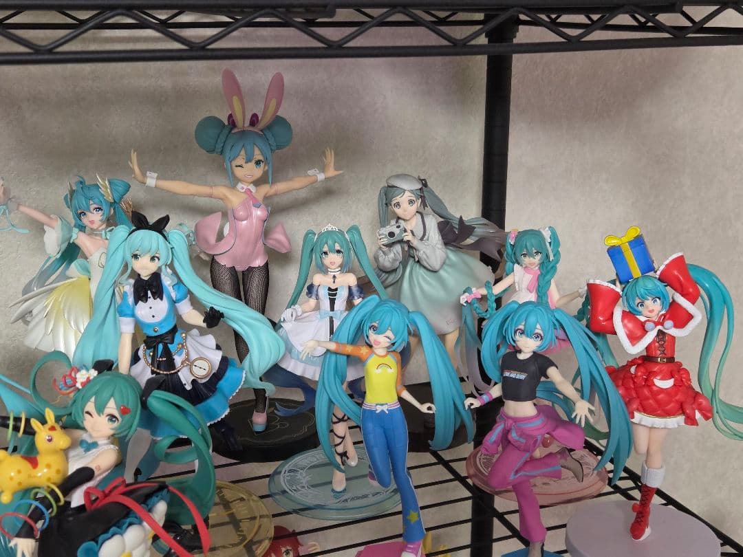 初音ミク フィギュア 23種 まとめ売り