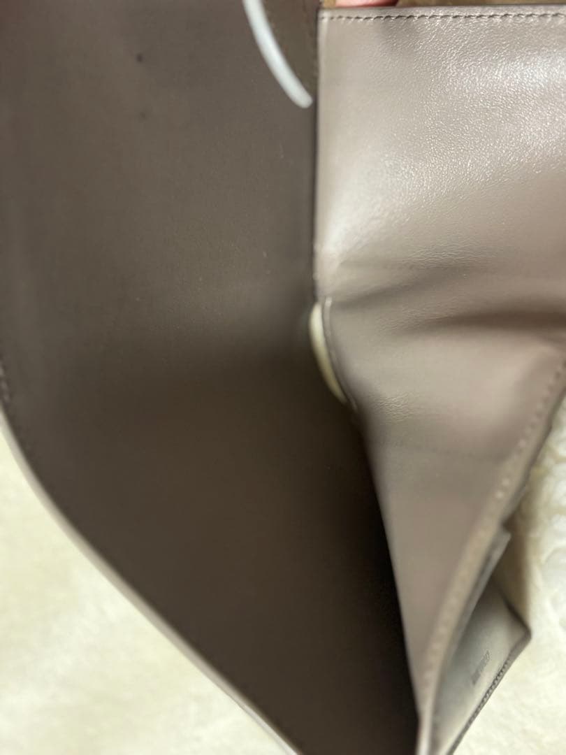 セリーヌ　二つ折り財布