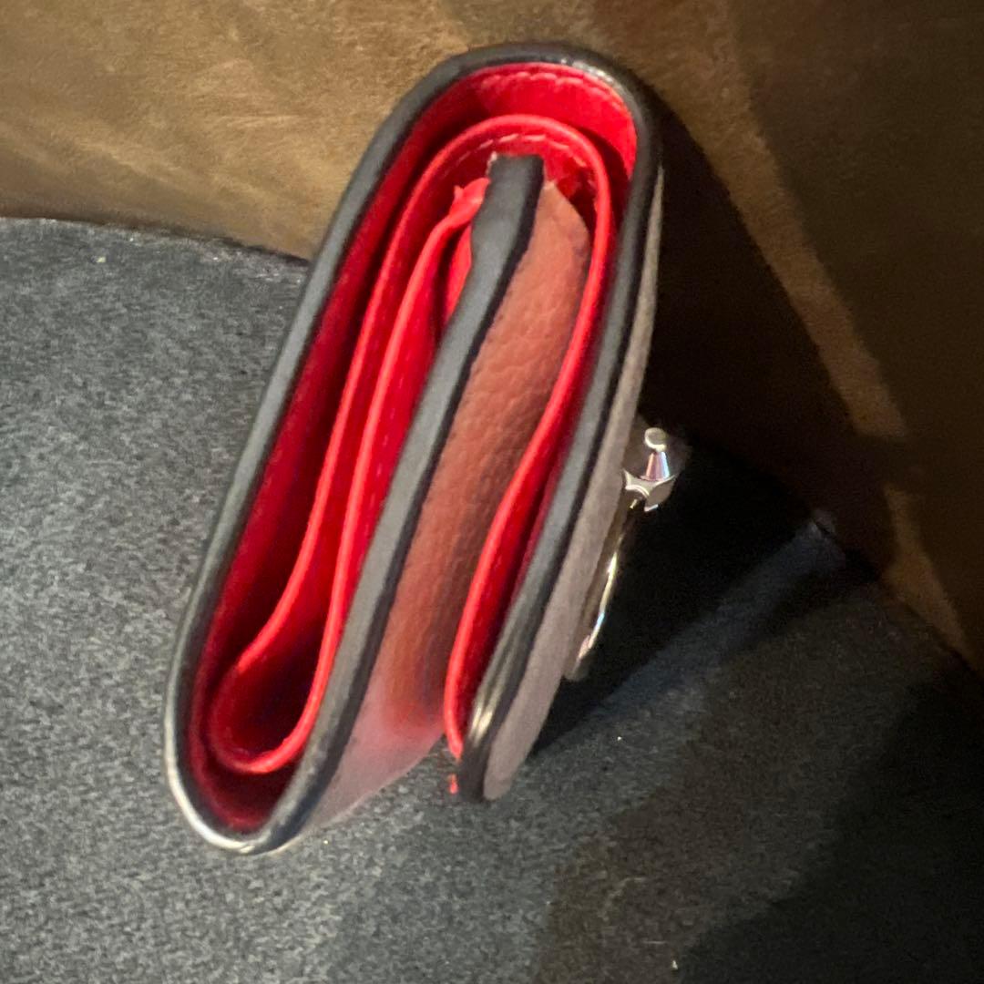 クリスチャンルブタン　三つ折りミニ財布