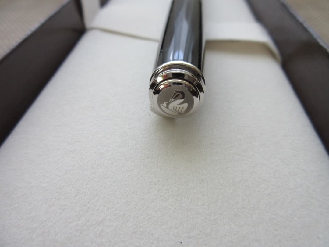 ペリカン　スーベレーン M４０５　B太字　M４００同サイズ