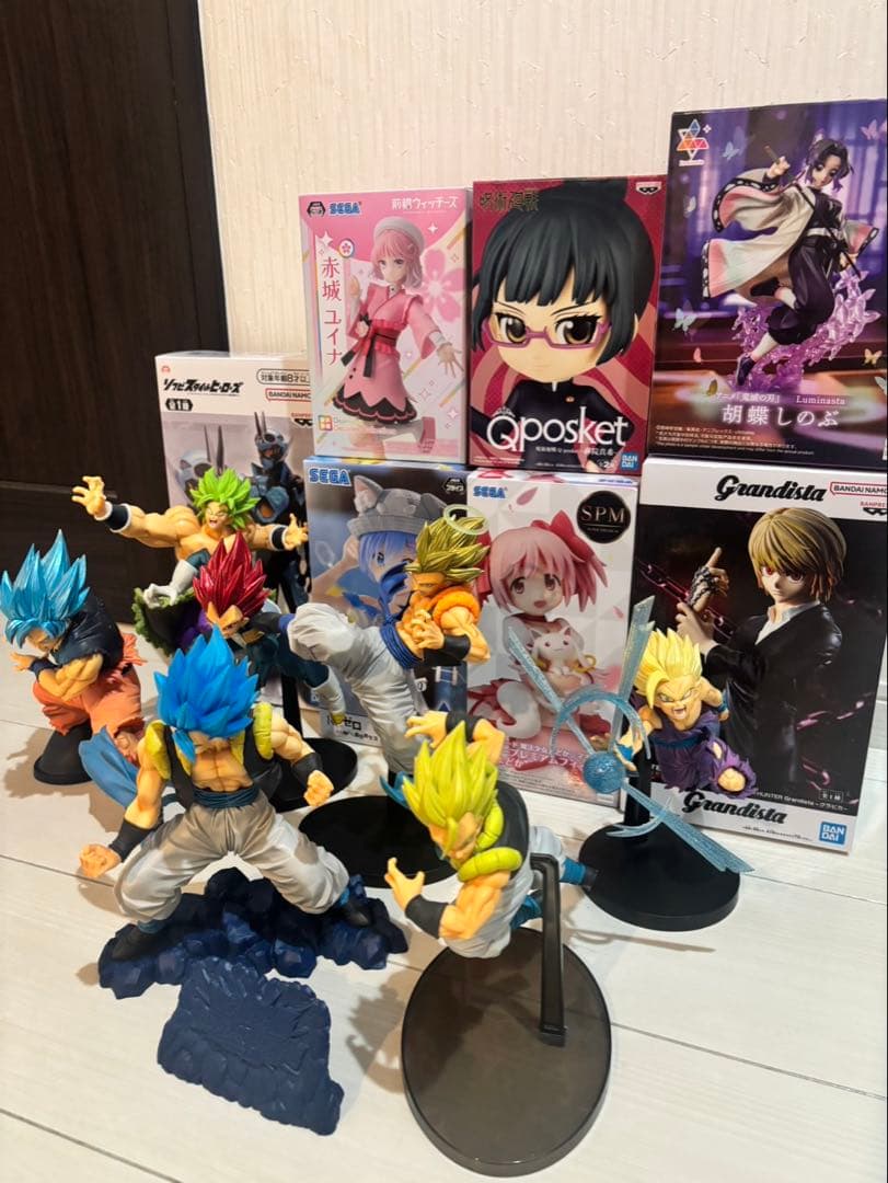 未開封新品〇 プライズ品フィギュア14点セットドラゴンボール 鬼滅などまとめ売り