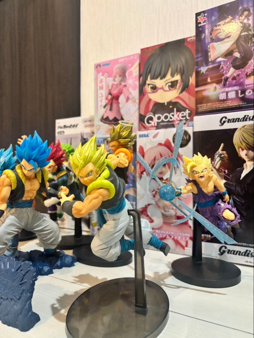 未開封新品〇 プライズ品フィギュア14点セットドラゴンボール 鬼滅などまとめ売り