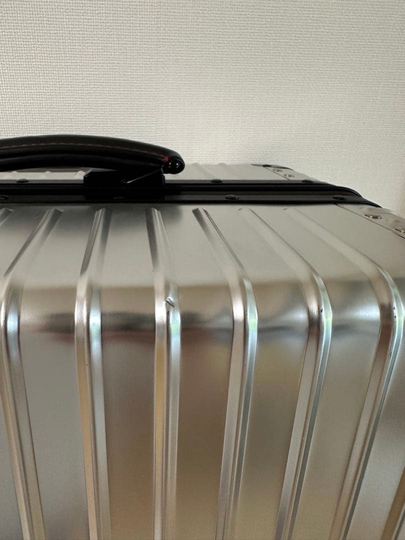 innovator アルミスーツケース 70L メタル