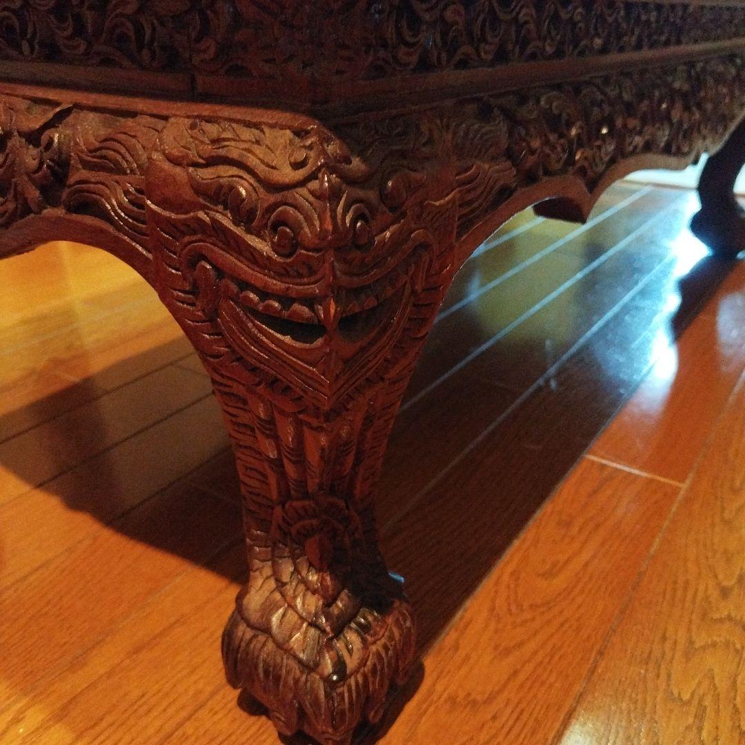 アンティーク家具　彫刻　机