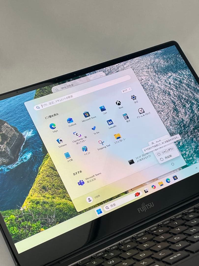 Windowsノート本体 LIFEBOOK CH90/E3 i5-1135G7 8GB 512GB