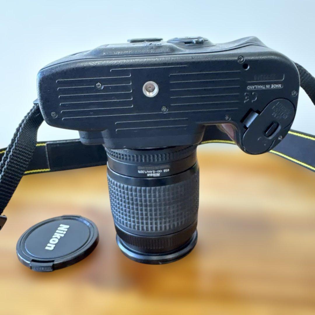 Nikon F80 一眼レフカメラ Nikkor 28-80mm