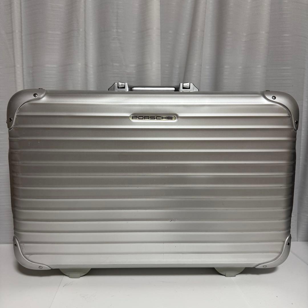 ⭐️極美品⭐️リモワ　ポルシェ　トパーズ　アタッシュケース　アルミ　シルバー　限定